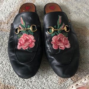 Gucci pincetown mules